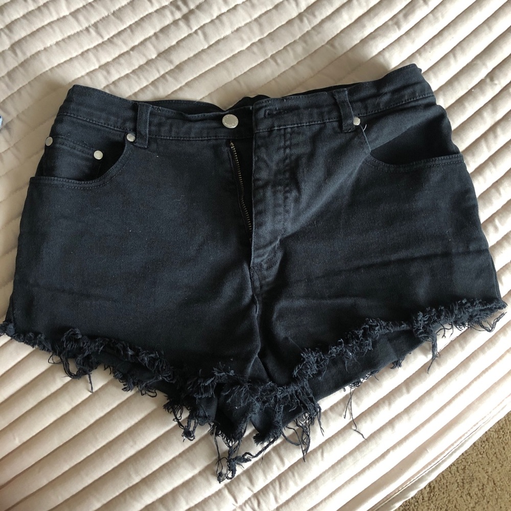 Vintage high waisted black denim shorts